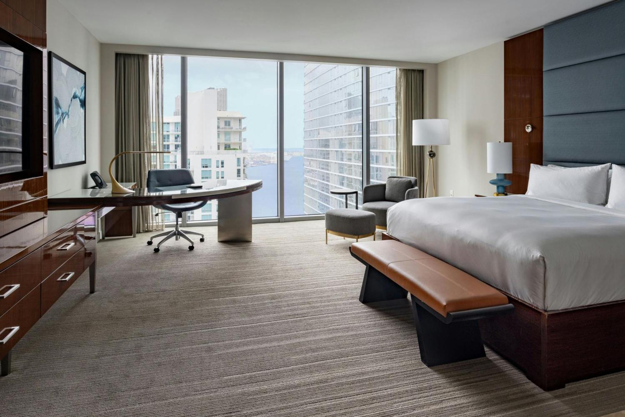 Отель Jw Marriott Marquis Майами Экстерьер фото